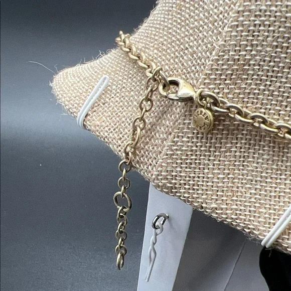 J.Crew Victorian-Inspired Clear Crystal Cluster Statement Bib Necklace ✨ - Picture 6 of 11